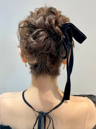 セミロング ヘアアレンジ GOTODAY SHAiRE SALON所属・札幌 ヘアアレンジ 🍎 タナカセリナのヘアスタイル