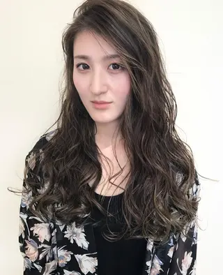 ロング カラー 髪質改善サロン 心斎橋ARCHEのヘアスタイル
