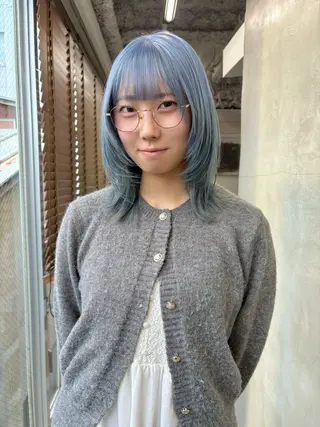 ミディアム カラー ヘアアレンジ 🧸艶々韓国ヘア 🧁mizunaのヘアスタイル