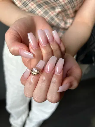 ネイル ✴︎ Delightのネイルデザイン