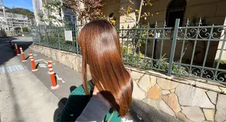 セミロング 箕面☆髪質改善☆安田 聡志のヘアスタイル