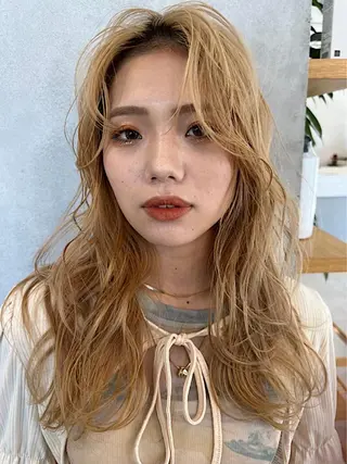 ロング 🌼FERIA梅田 🌼のヘアスタイル