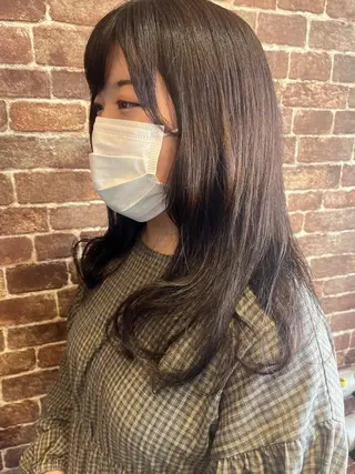 ロング カラー パーマ ヘアアレンジ メンズ キッズ ネイル マツエク・マツパ アイブロウ 久木原 ゆりのヘアスタイル
