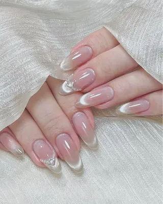 ネイル AKIKO ネイルサロンのネイルデザイン