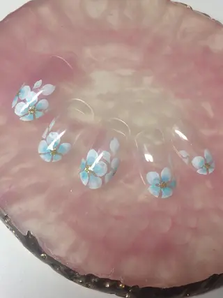 ネイル nail salon 7☺︎2のネイルデザイン