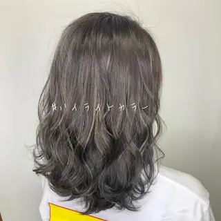 ミディアム カラー ヘアアレンジ 川上 麻梨阿のヘアスタイル