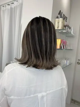 ミディアム カラー パーマ ヘアアレンジ キッズ ネイル マツエク・マツパ ★ 里奈★のヘアスタイル