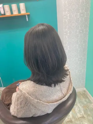 ミディアム 田牧 みゆきのヘアスタイル