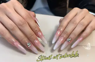 ネイル エスティーネイル ルルのネイルデザイン