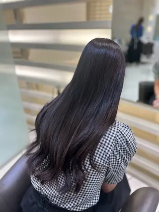 ロング カラー タイトボブ個性派カラ ーAKANEのヘアスタイル