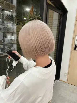 ショート カラー 城 健太郎 💎ハイトーンのヘアスタイル