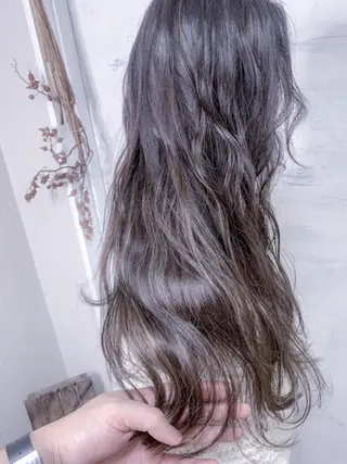 ロング カラー BOX mico.のヘアスタイル