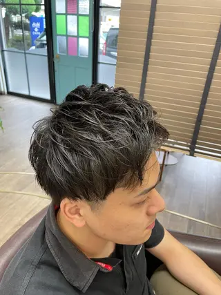 メンズ 佐々木 浩之のヘアスタイル