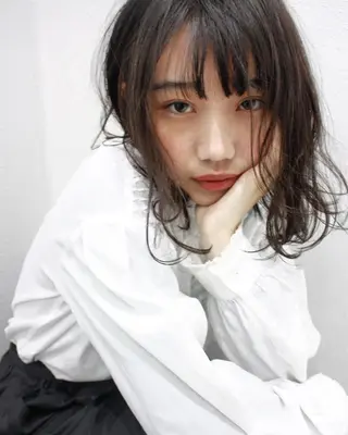 ショート カラー パーマ tuuli トゥーリのヘアスタイル