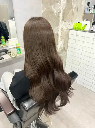 ロング 石津 優菜のヘアスタイル