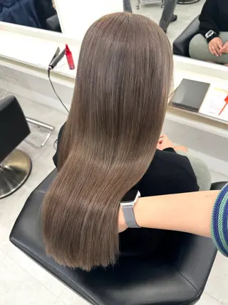 ロング カラー ParveMix 楠本結菜のヘアスタイル