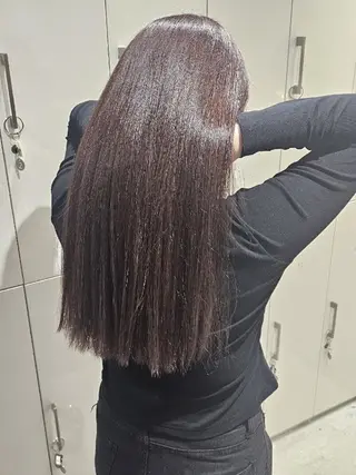 カラー 宮本 愛梨のヘアスタイル