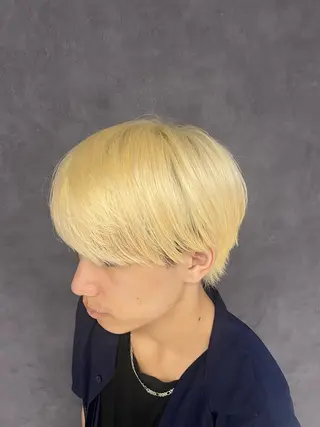 ロング 前島 麻南のヘアスタイル