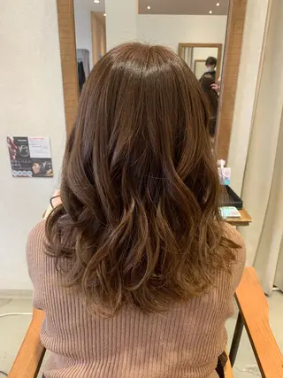 セミロング カラー パーマ 美髪になりませんか？ ，，mikuのヘアスタイル