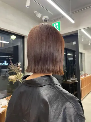 カラー 鶴井 美空のヘアスタイル
