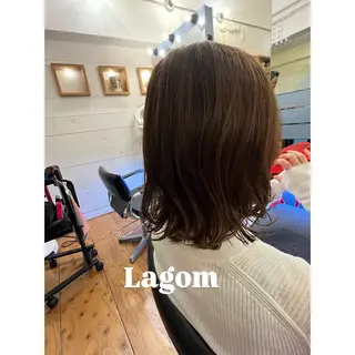 ミディアム カラー Lagom なかだのヘアスタイル