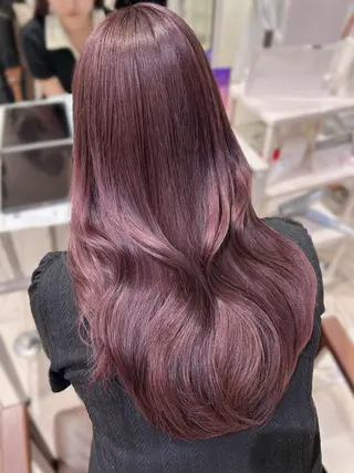 カラー momo🍑/顔周り カット指名No.1のヘアスタイル