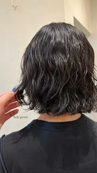 ミディアム パーマ モモ🍑 レイヤー/ボブ/暖色のヘアスタイル