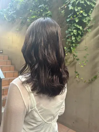 セミロング 大人可愛い♡コテ巻き パーマ🌼杉田 萌恵のヘアスタイル