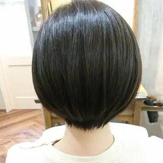 ショート カラー スミダ モモコのヘアスタイル