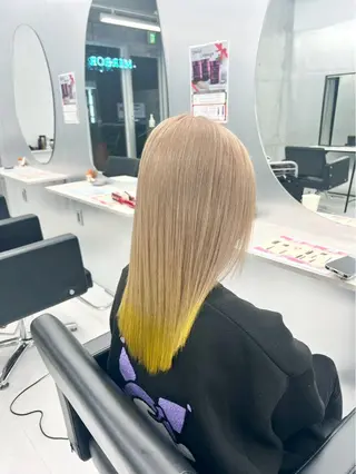 セミロング カラー 🌈推し活ハイトーン 💫荒川結星のヘアスタイル