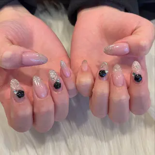 ネイル Nobody_ Reikaのネイルデザイン