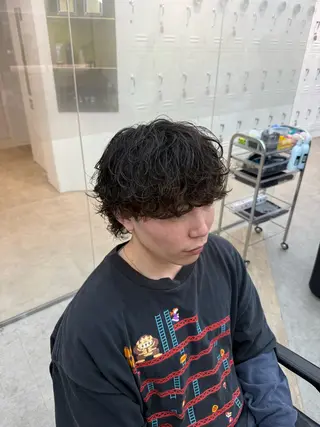 パーマ メンズ 深谷 侑亮のヘアスタイル