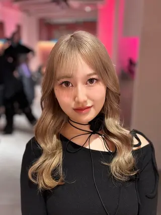 セミロング カラー 田中麻鈴/ハイトーン /ミルクティーのヘアスタイル