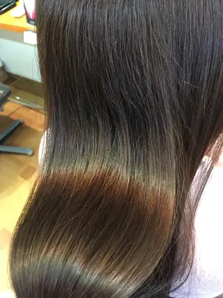 セミロング ロング カラー YAP！HAIR トコツメアヤノのヘアスタイル