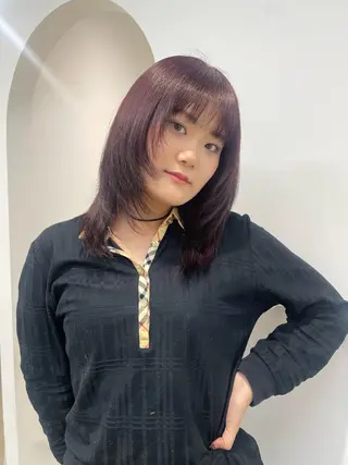 ミディアム カラー 𝘚𝘶𝘻𝘶 𓂃𓈒𓏸のヘアスタイル