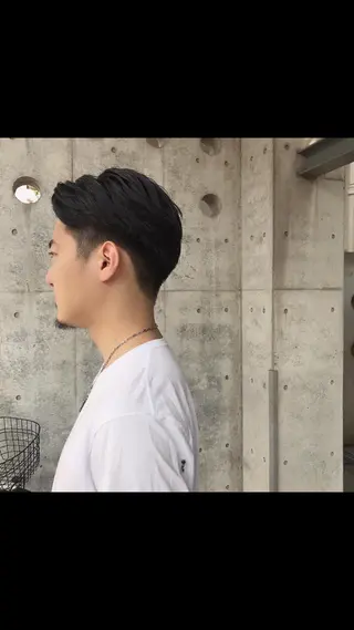 ショート メンズ 及川 光のヘアスタイル