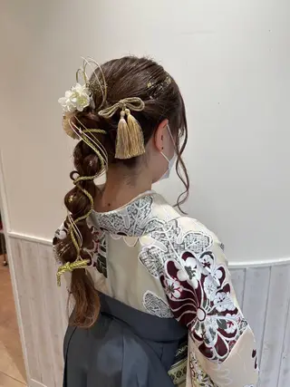 ヘアアレンジ 透け感カラー🌿 小島 りなのヘアスタイル