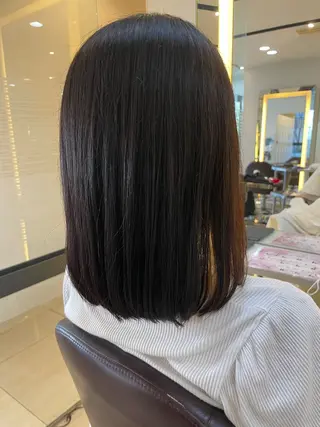 ミディアム 透明感/ハイトーン ／レッドカラー🍓のヘアスタイル