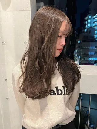 ロング カラー SIKI ゆうのヘアスタイル