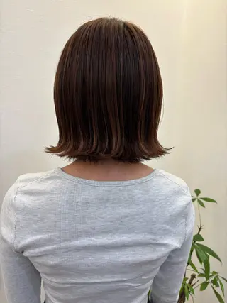 カラー ツノガイ エリのヘアスタイル