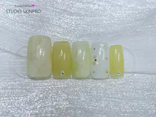 ネイル Nail 予約受付スキンプロのネイルデザイン