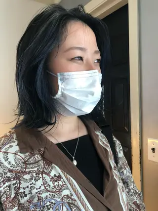 ミディアム カラー eri kinjoのヘアスタイル