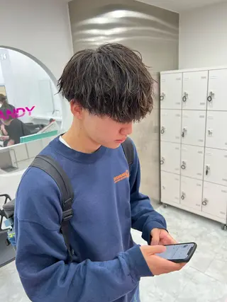 ミディアム パーマ メンズ メンズパーマ特化 TAIGAのヘアスタイル