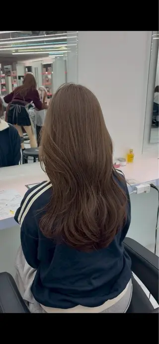 ロング カラー ヘアアレンジ 🤍透明感カラー🤍 似合わせ🤍AINEのヘアスタイル