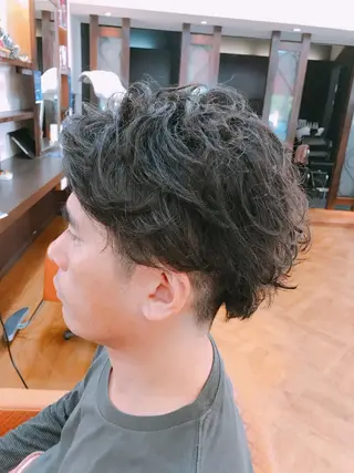 ショート パーマ WEST✂︎AKI HIRO✂︎大和高田のヘアスタイル