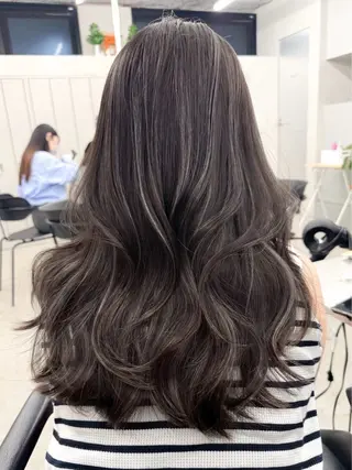 ロング ハイライト/レイヤー 河原町/Manatoのヘアスタイル