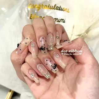 ネイル Blanche Ayaのネイルデザイン