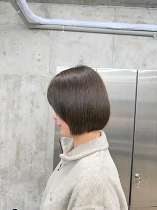 ショート カラー 高橋大樹/グレージュ 透明感/髪質改善のヘアスタイル