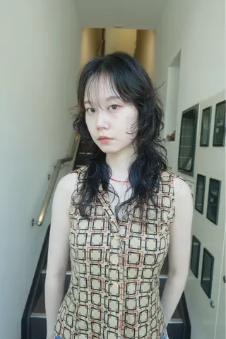 ロング パーマ ぱる/透明感カラー パーマ/カットのヘアスタイル