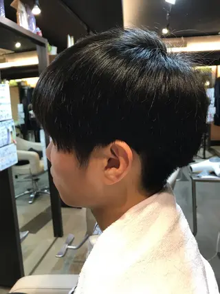 ショート メンズ ❣️大人色気レイヤー 美髪縮毛 金山❣️のヘアスタイル